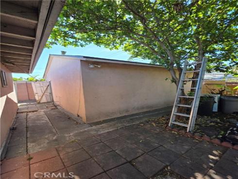 618 W Orangethorpe , Fullerton, CA