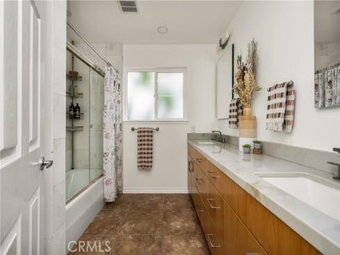 1360  Dana Pl  , Fullerton, CA