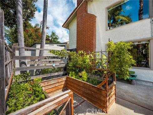 1360  Dana Pl  , Fullerton, CA