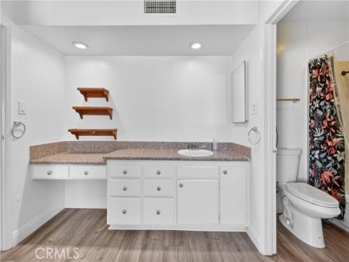 400 N Acacia  D35 , Fullerton, CA