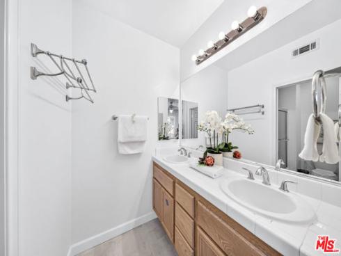 1294 Mcfadden Drive, Fullerton, CA