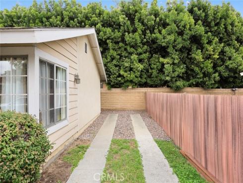 2047 E Fern   Drive, Fullerton, CA