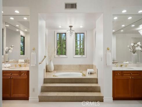 1731  Vista Lomitas  , Fullerton, CA