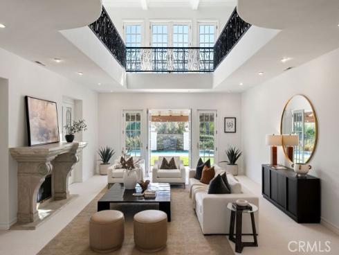 1731  Vista Lomitas  , Fullerton, CA