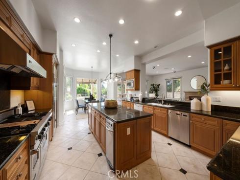 1731  Vista Lomitas  , Fullerton, CA