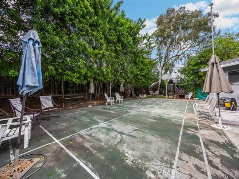 419 E Sunny Hills   Road, Fullerton, CA