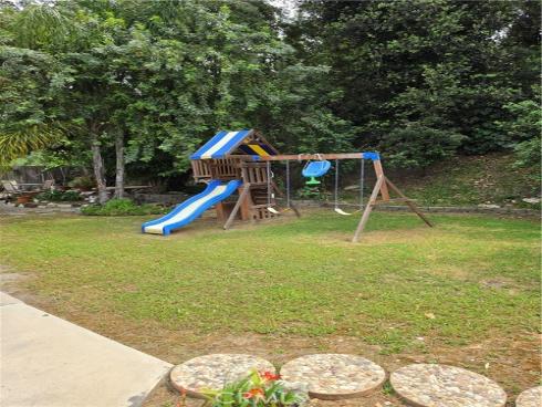 3030  Maple  , Fullerton, CA