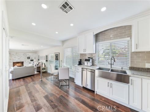 812 N Euclid  , Fullerton, CA