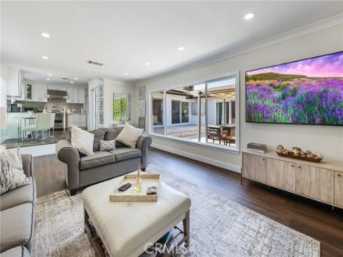 812 N Euclid  , Fullerton, CA