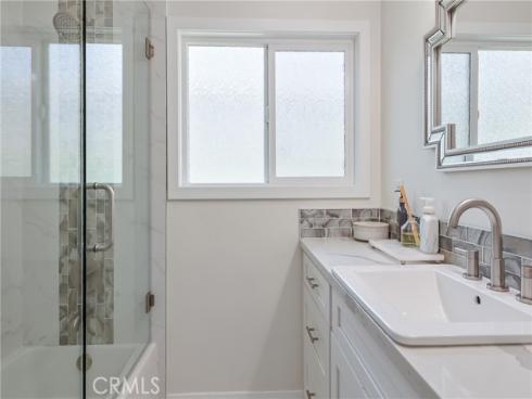 812 N Euclid  , Fullerton, CA