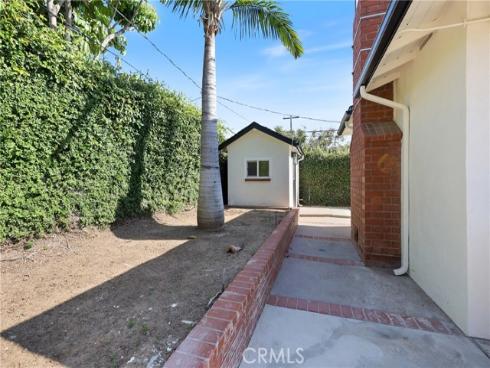 812 N Euclid  , Fullerton, CA