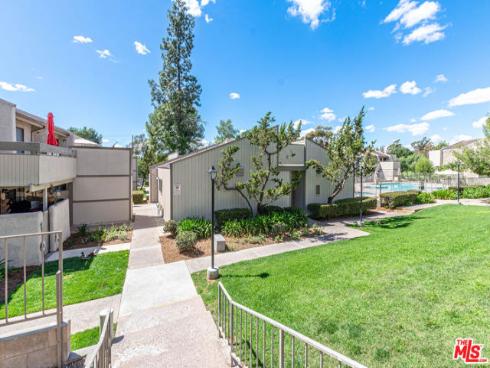 3026  Associated  96  Road, Fullerton, CA