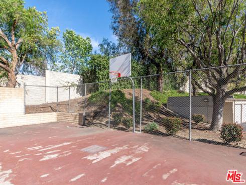 3026  Associated  96  Road, Fullerton, CA