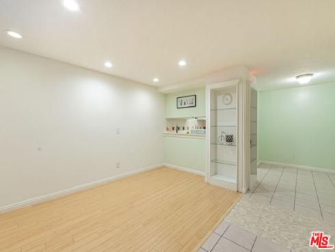 3026  Associated  96  Road, Fullerton, CA