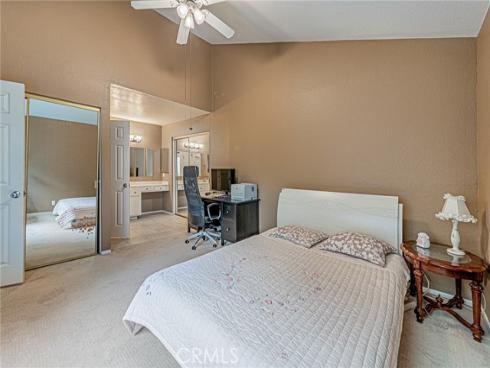 2758 Via Hacienda 98 , Fullerton, CA
