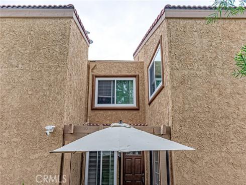 2758 Via Hacienda 98 , Fullerton, CA