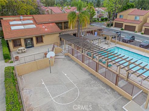 2758 Via Hacienda 98 , Fullerton, CA
