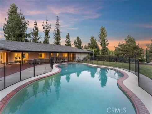 510 W Laguna   Road, Fullerton, CA