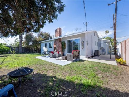 1600 W Orangethorpe  , Fullerton, CA