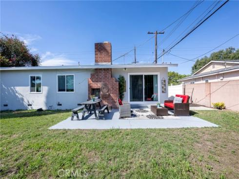 1600 W Orangethorpe  , Fullerton, CA