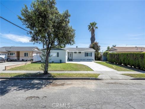 1600 W Orangethorpe  , Fullerton, CA