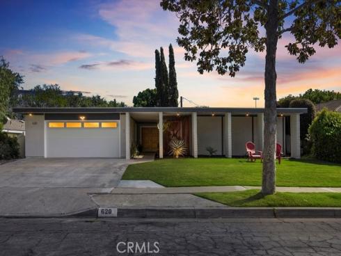 620 E Glenwood  , Fullerton, CA