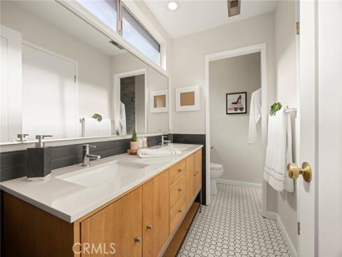 620 E Glenwood  , Fullerton, CA