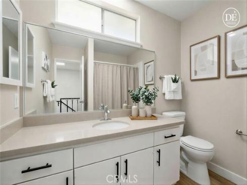 4136  W Ash Ave  , Fullerton, CA