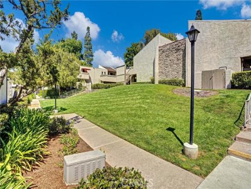 3010  Associated  133  Road, Fullerton, CA