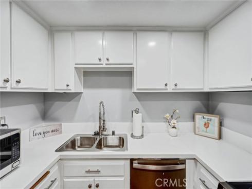 3010  Associated  133  Road, Fullerton, CA