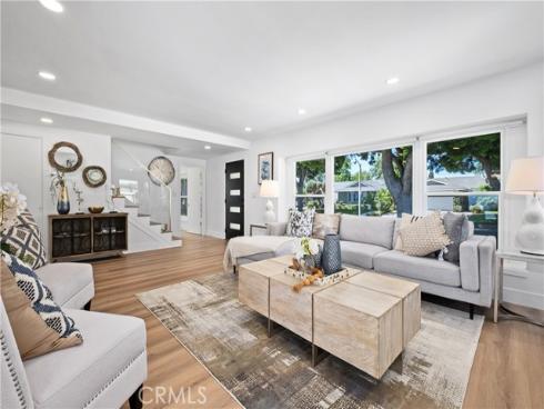 530  Stanford  , Fullerton, CA