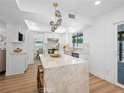 530  Stanford  , Fullerton, CA