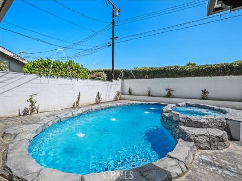 530  Stanford  , Fullerton, CA