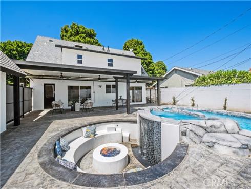 530  Stanford  , Fullerton, CA