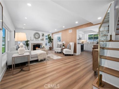 530  Stanford  , Fullerton, CA