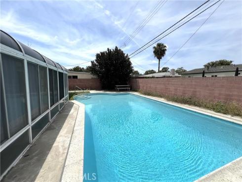 513  Newkirk   Avenue, Fullerton, CA