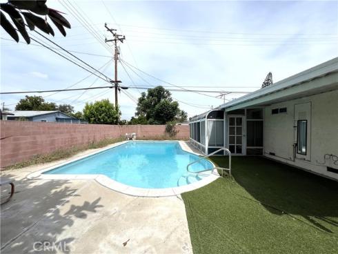 513  Newkirk   Avenue, Fullerton, CA