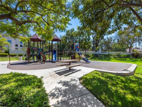 2565  Brennen   Way, Fullerton, CA