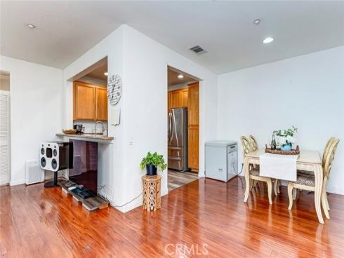 1264  Mcfadden  , Fullerton, CA