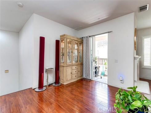 1264  Mcfadden  , Fullerton, CA