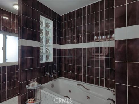 2441  Terraza  , Fullerton, CA