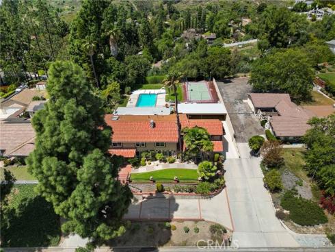 2441  Terraza  , Fullerton, CA