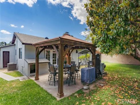 443 W Houston  , Fullerton, CA