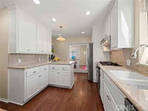 300 N Wayne , Fullerton, CA