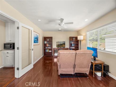 300 N Wayne , Fullerton, CA