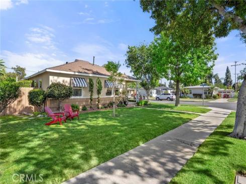 300 N Wayne , Fullerton, CA