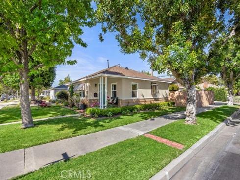 300 N Wayne , Fullerton, CA