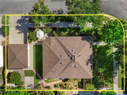 300 N Wayne , Fullerton, CA