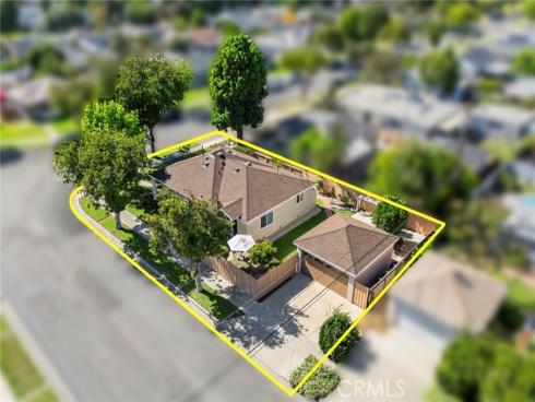 300 N Wayne , Fullerton, CA