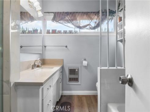 708 S Orange  , Fullerton, CA